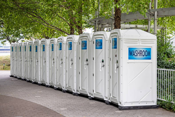 Portable Toilet Options We Offer in Lake Hamilton, FL