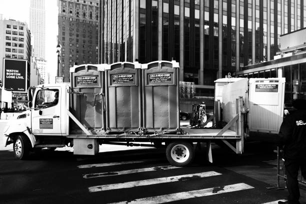 Affordable portable toilet rental in Lake Hamilton, FL